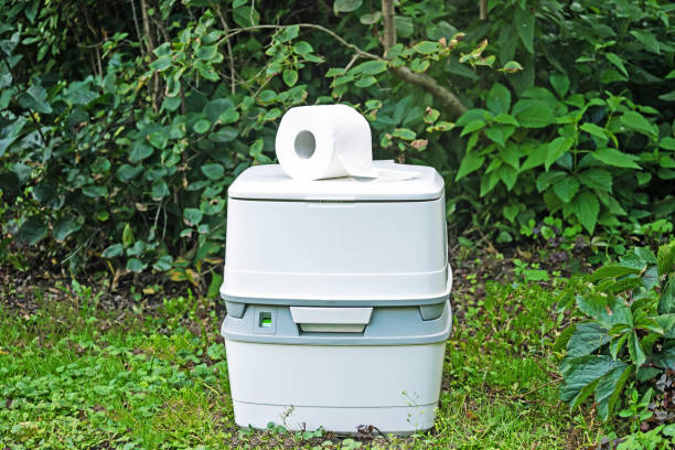 Portable Toilet Options We Offer in Dundas, MN